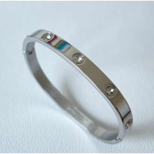 LOVELY BRACELET LUXURY BANGLE
